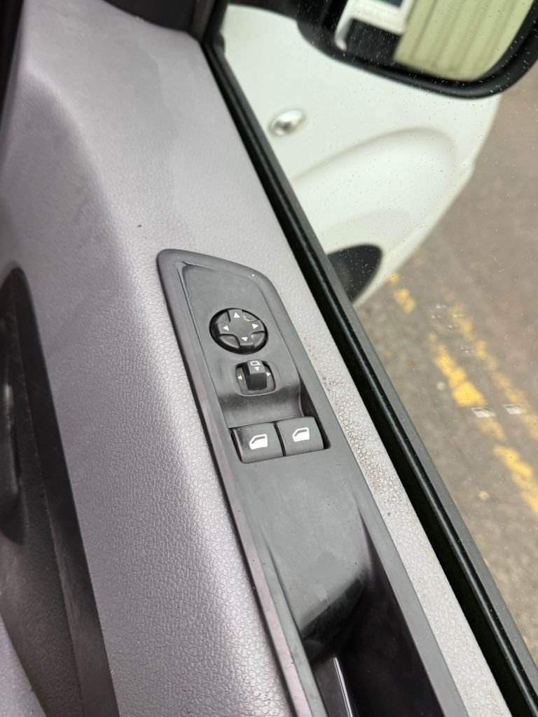 Used Vauxhall Vivaro 2020 for sale - 76768342: Photo 13