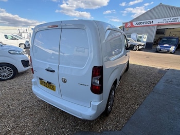 Used Vauxhall Combo 2019 for sale - 79358762: Photo