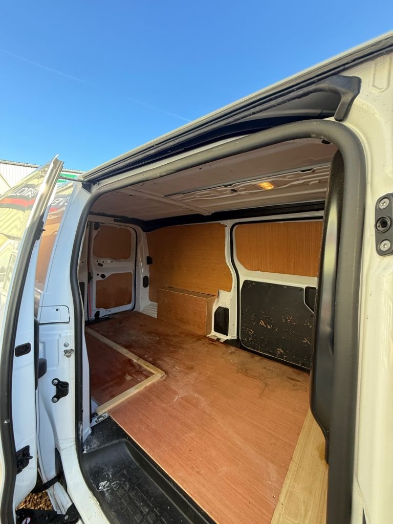 Used Vauxhall Vivaro 2022 for sale - 76642713: Photo 19