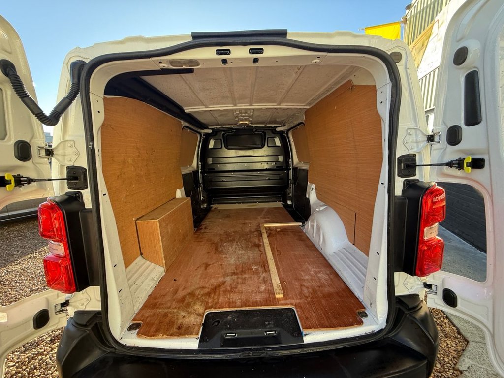 Used Vauxhall Vivaro 2022 for sale - 76642713: Photo 22