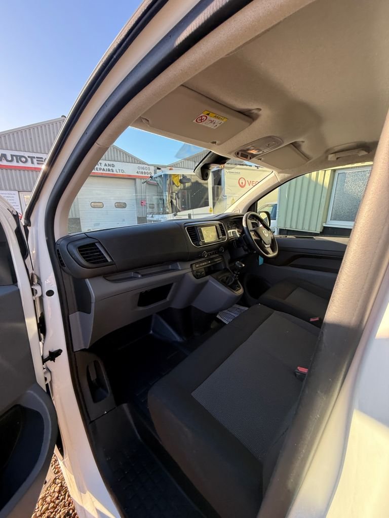 Used Vauxhall Vivaro 2022 for sale - 76642713: Photo 24