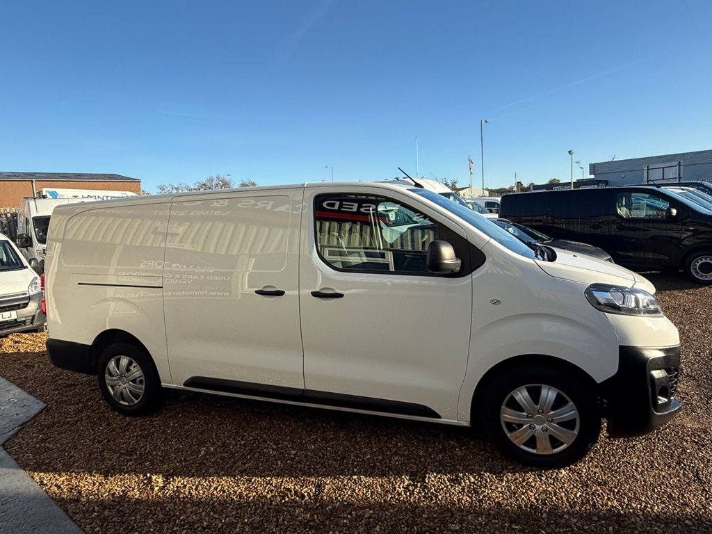 Used Vauxhall Vivaro 2022 for sale - 76642713: Photo 6