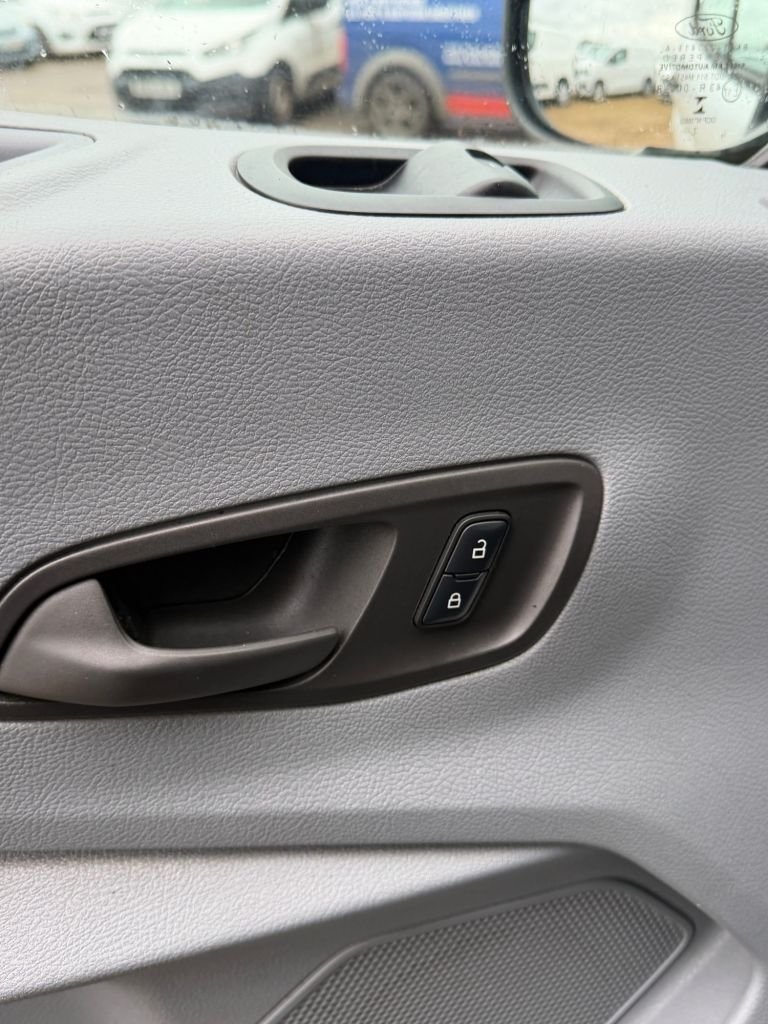 Used Ford Transit 2018 for sale - 77464419: Photo 21