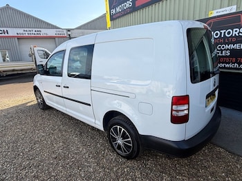 Used Volkswagen Caddy Maxi 2014 for sale - 78372268: Photo