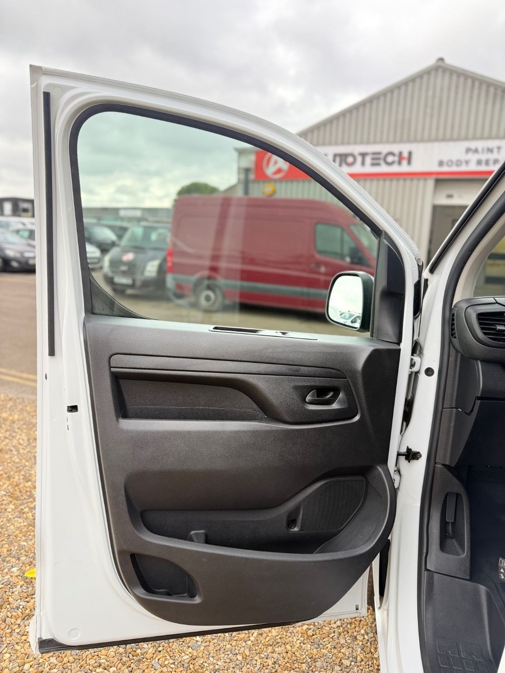 Vehicle 28