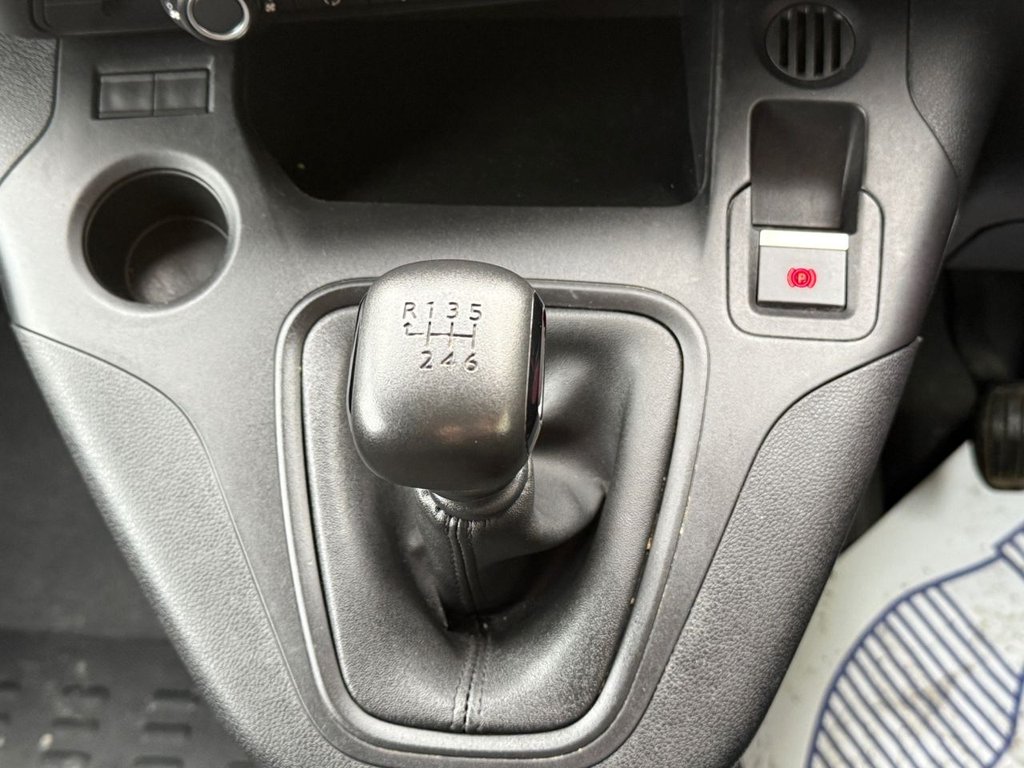Used Peugeot Partner 2022 for sale - 76867871: Photo 32