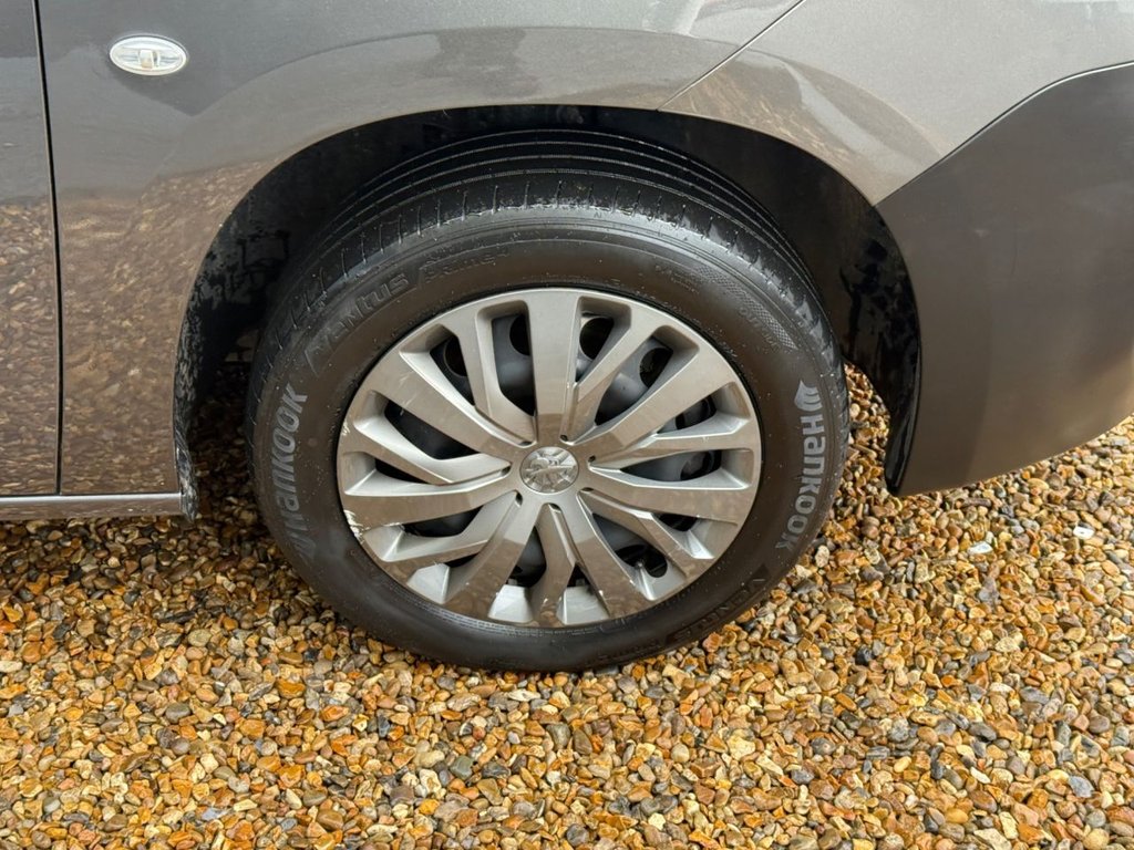 Used Peugeot Partner 2022 for sale - 76867871: Photo 44