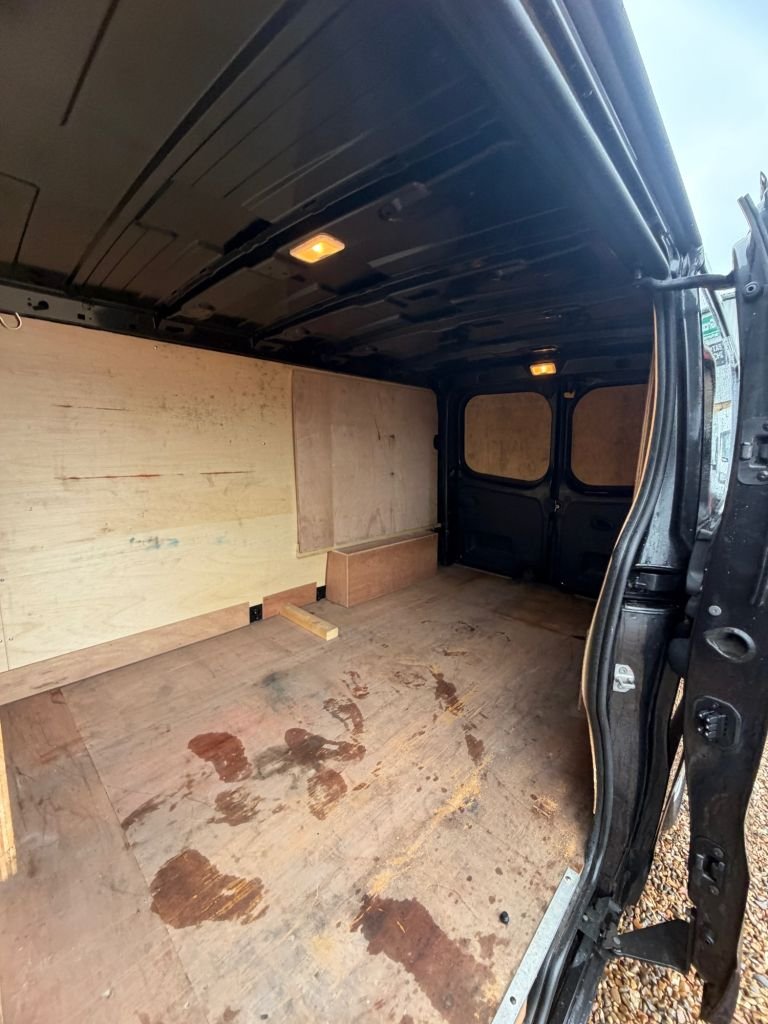 Used Vauxhall Vivaro 2018 for sale - 77631867: Photo 19