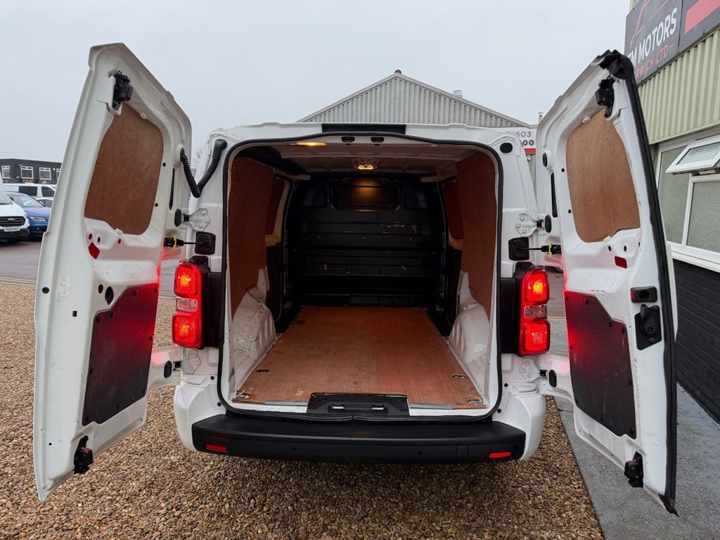 Used Vauxhall Vivaro 2020 for sale - 77642239: Photo 22