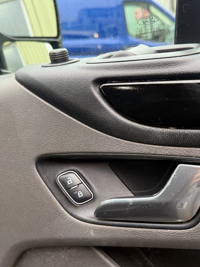 Used Ford Transit Custom 2018 for sale - 77547036: Photo 14