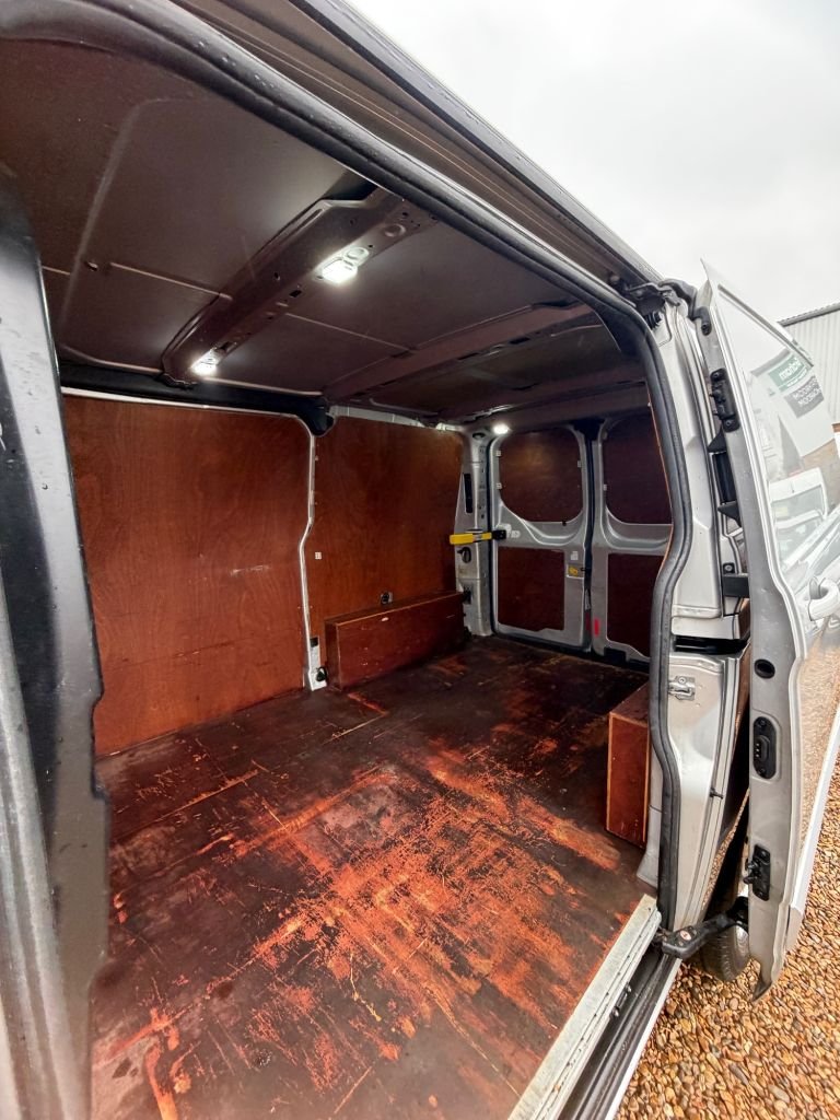 Used Ford Transit Custom 2018 for sale - 77547036: Photo 21