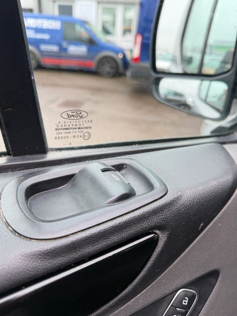 Used Ford Transit Custom 2018 for sale - 77547036: Photo 23