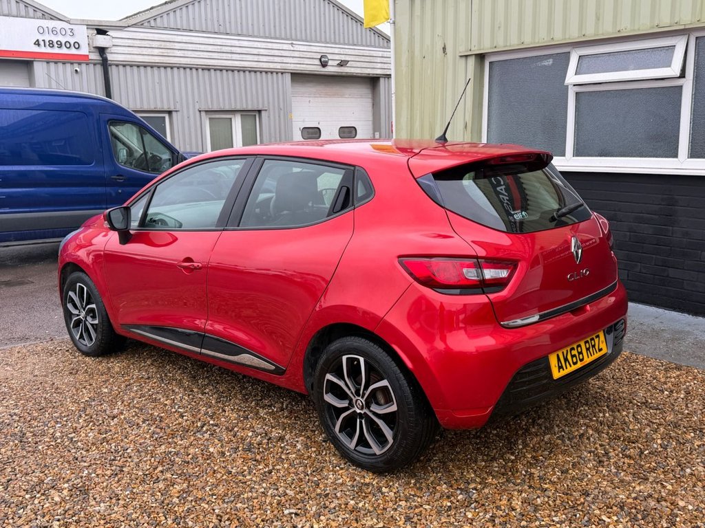 Used Renault Clio 2018 for sale - 77547342: Photo 11