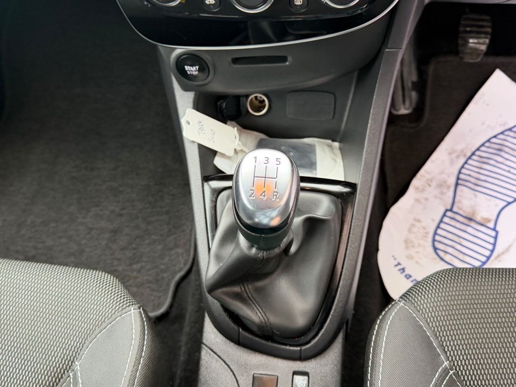 Used Renault Clio 2018 for sale - 77547342: Photo 28