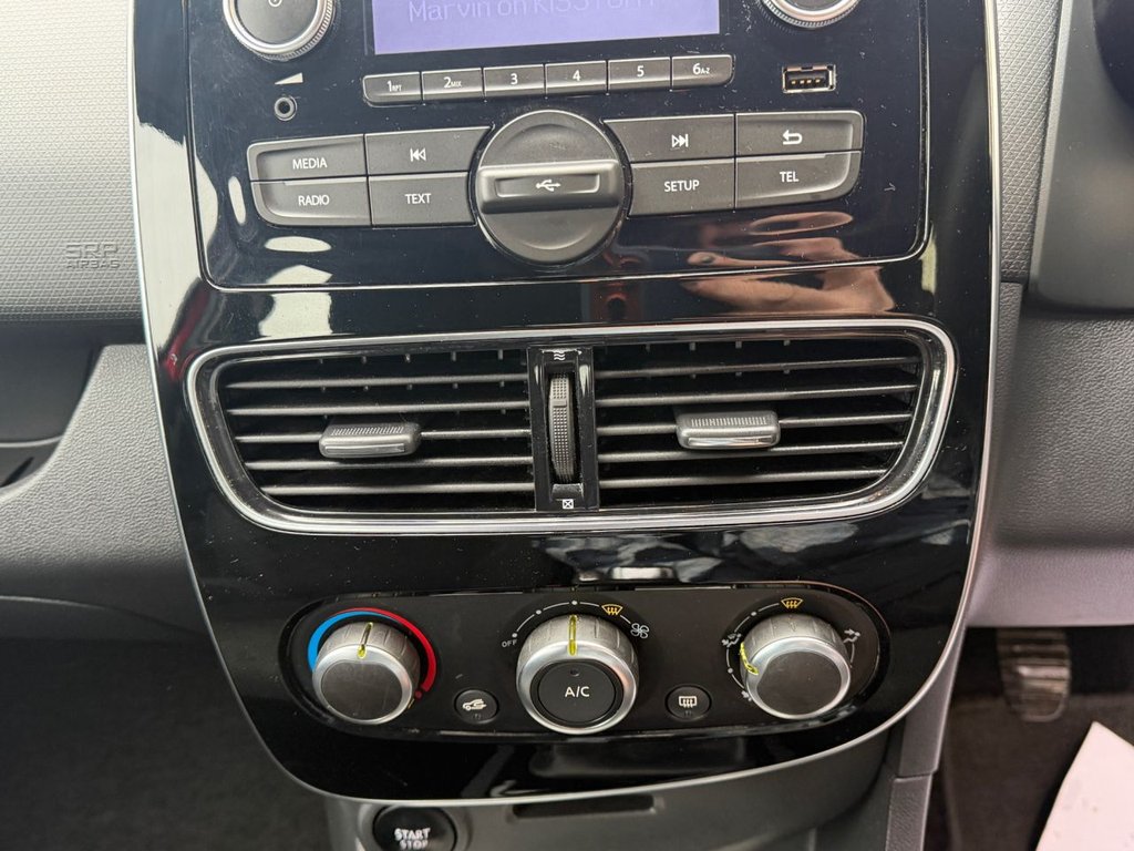 Used Renault Clio 2018 for sale - 77547342: Photo 30