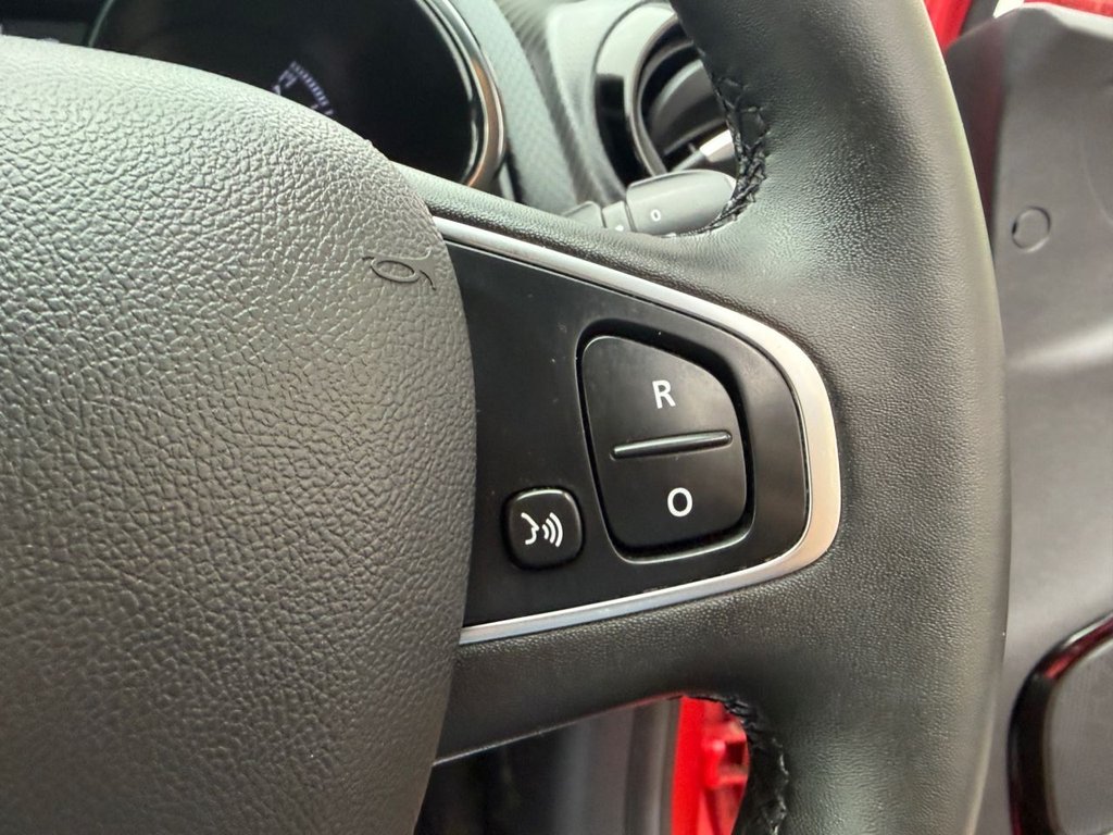 Used Renault Clio 2018 for sale - 77547342: Photo 34