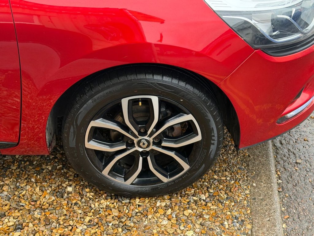 Used Renault Clio 2018 for sale - 77547342: Photo 40