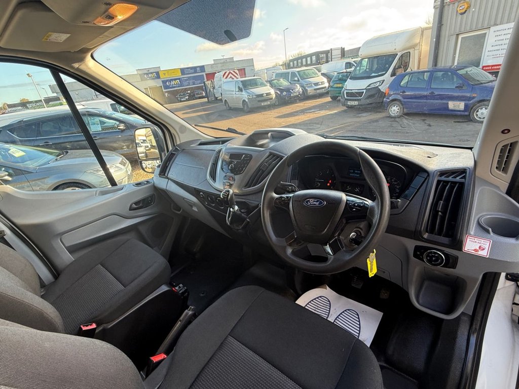 Used Ford Transit 2018 for sale - 76867323: Photo 2