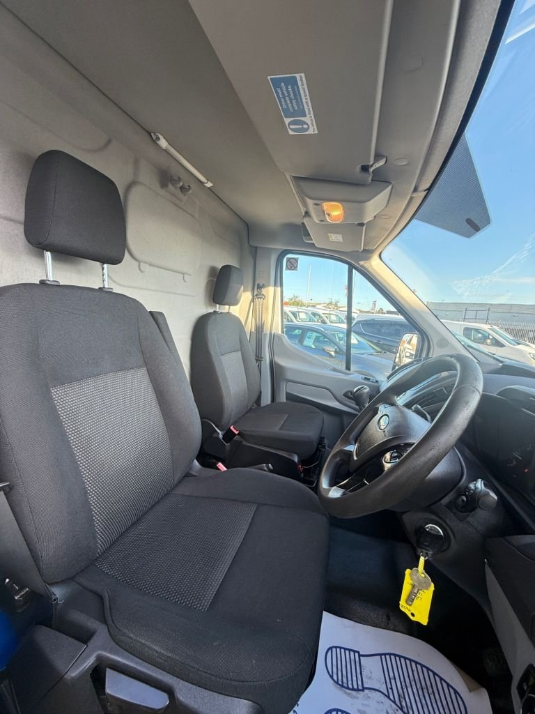 Used Ford Transit 2018 for sale - 76867323: Photo 43