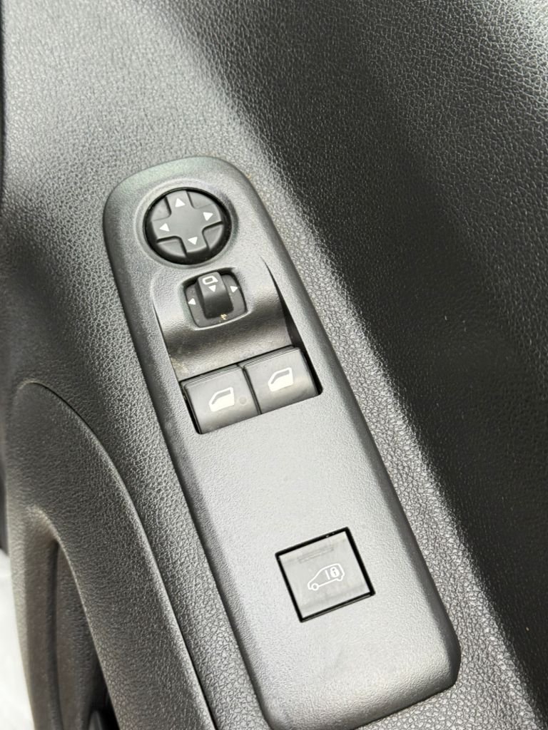 Used Peugeot Partner 2019 for sale - 76323523: Photo 13