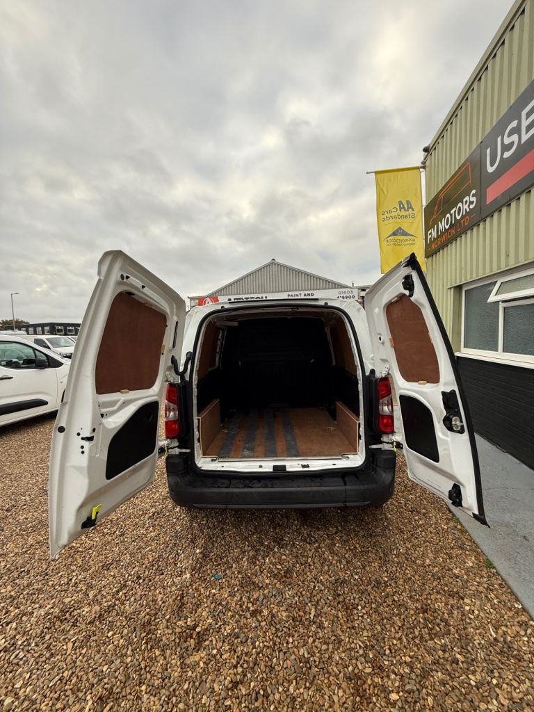 Used Peugeot Partner 2019 for sale - 76323523: Photo 18