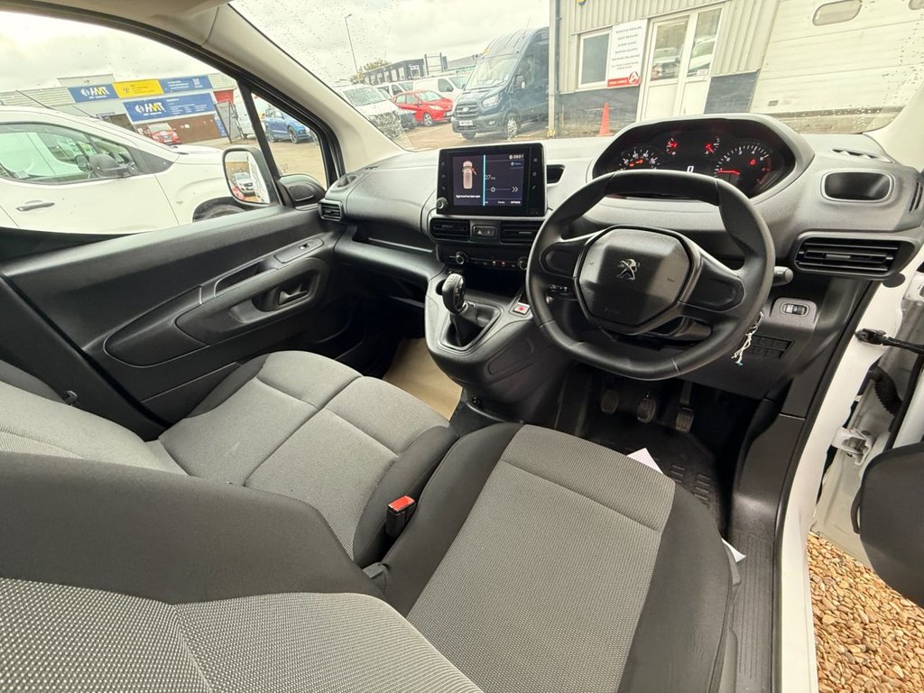 Used Peugeot Partner 2019 for sale - 76323523: Photo 2