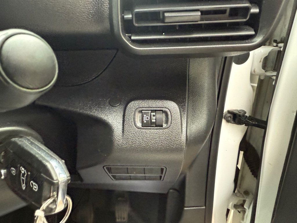 Used Peugeot Partner 2019 for sale - 76323523: Photo 45