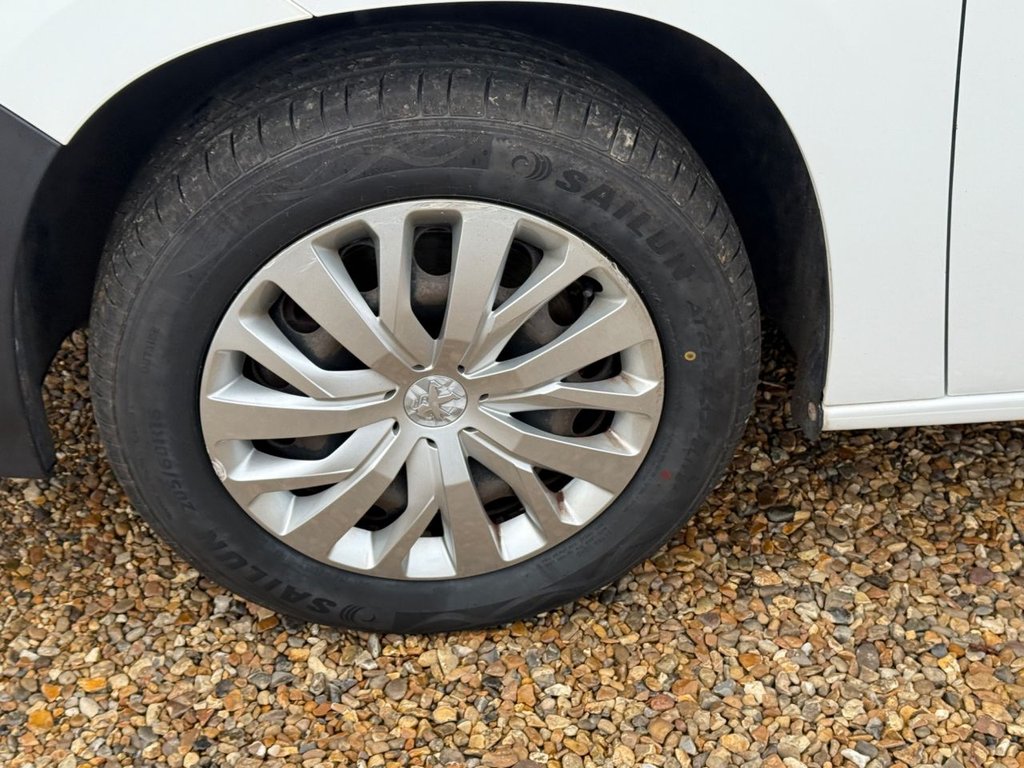 Used Peugeot Partner 2019 for sale - 76323523: Photo 48