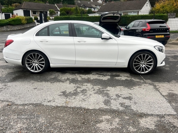 Used Mercedes-Benz C Class 2014 for sale - 76296440: Photo 2