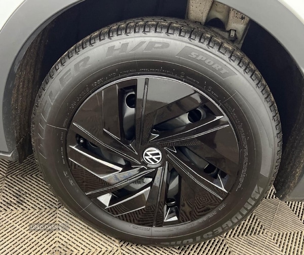 Used Volkswagen ID.4 2021 for sale - 76802897: Photo 15