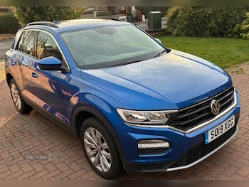 Used Volkswagen T-Roc 2019 for sale - 78215342: Photo