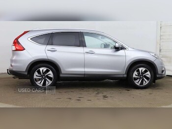 Used Honda CR-V 2017 for sale - 78602264: Photo