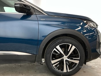 Used Peugeot 5008 2023 for sale - 79602924: Photo