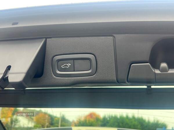 Used Volvo XC60 2021 for sale - 76153623: Photo 11