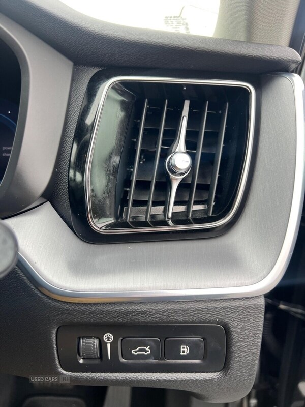Used Volvo XC60 2021 for sale - 76153623: Photo 12