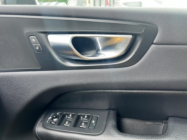 Used Volvo XC60 2021 for sale - 76153623: Photo 13