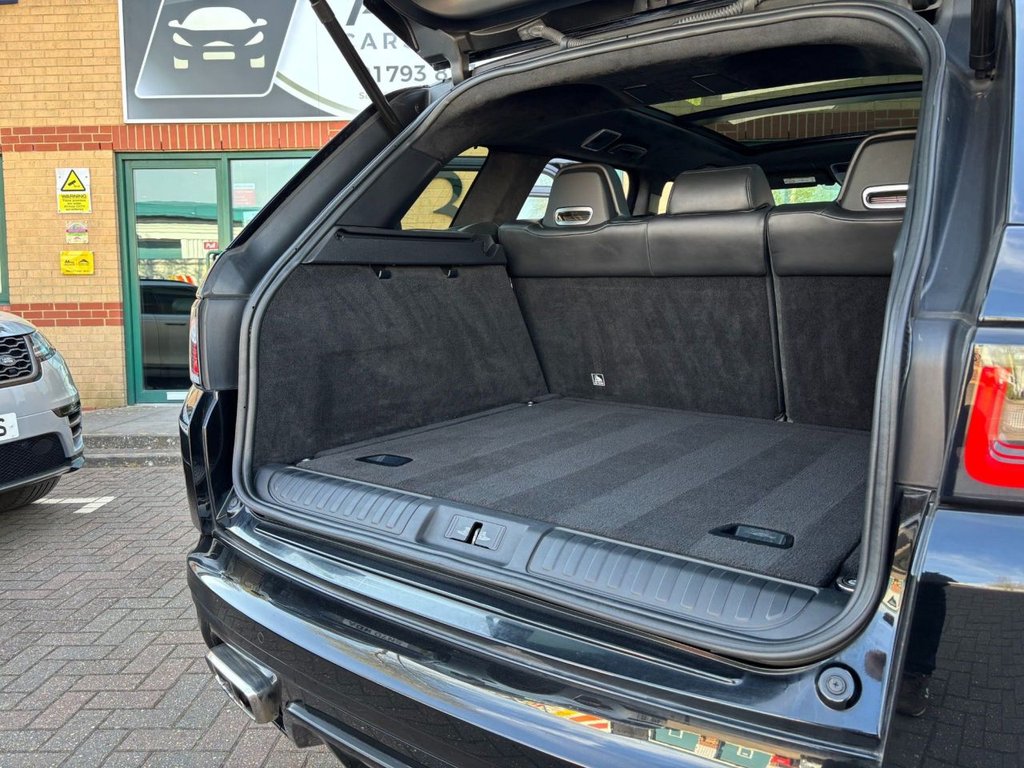 Used Land Rover Range Rover Sport 2018 for sale - 76647167: Photo 44