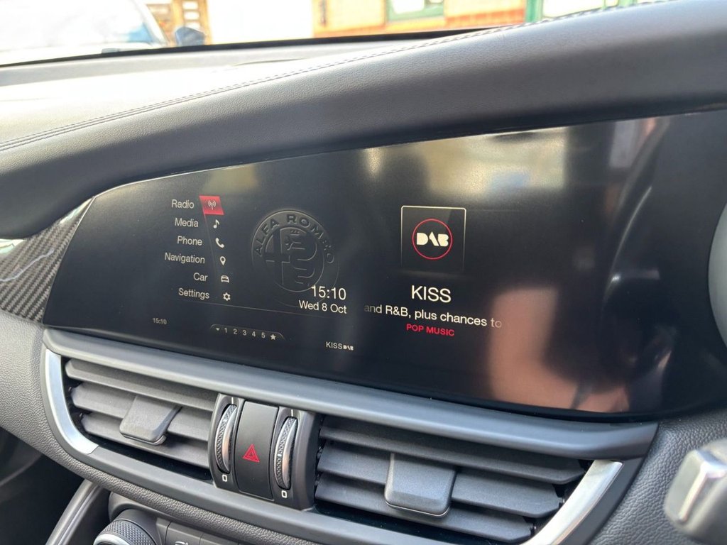 Used Alfa Romeo Giulia 2017 for sale - 76647171: Photo 44