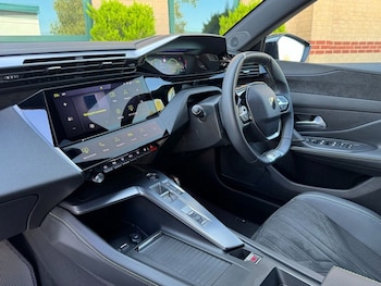 Used Peugeot 408 2024 for sale - 76647169: Photo