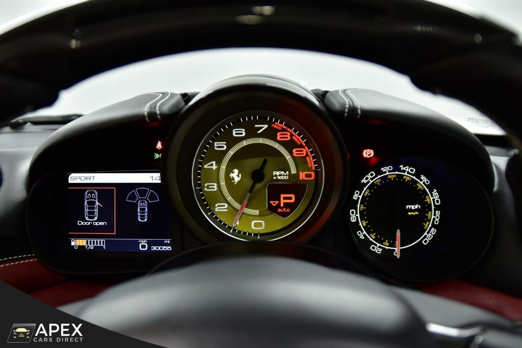 Used Ferrari California 2016 for sale - 76647182: Photo 10