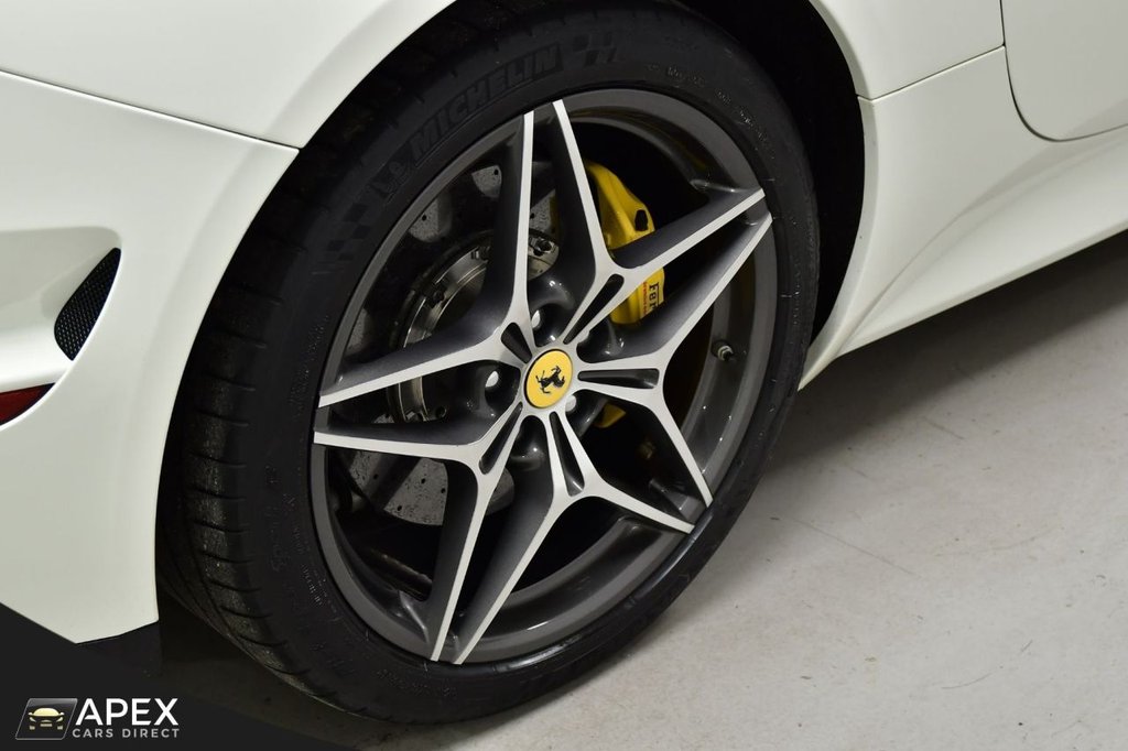 Used Ferrari California 2016 for sale - 76647182: Photo 31