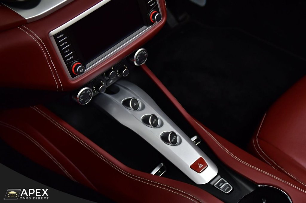 Used Ferrari California 2016 for sale - 76647182: Photo 32