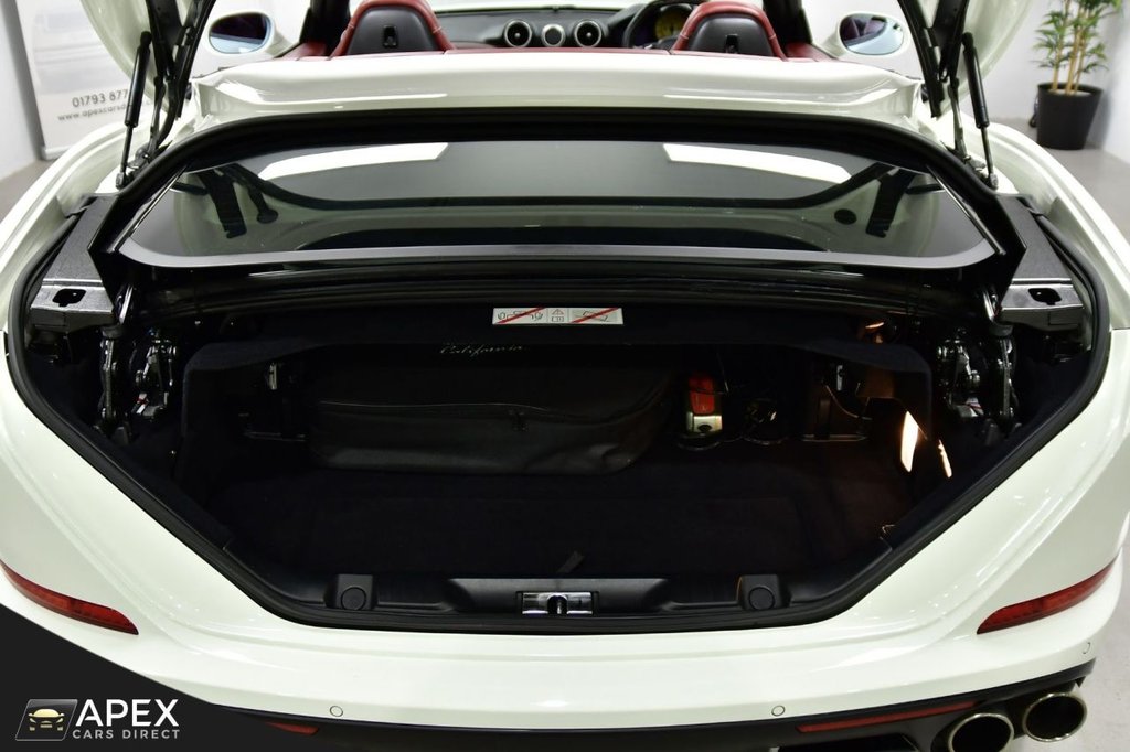 Used Ferrari California 2016 for sale - 76647182: Photo 44