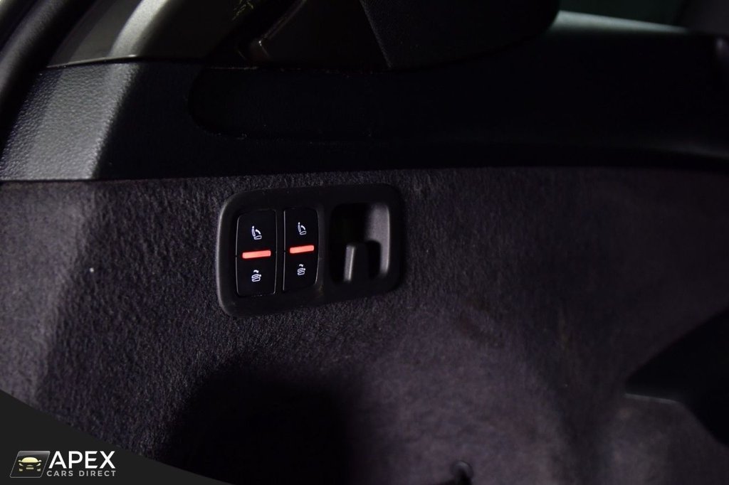 Used Audi Q7 2018 for sale - 76685933: Photo 41