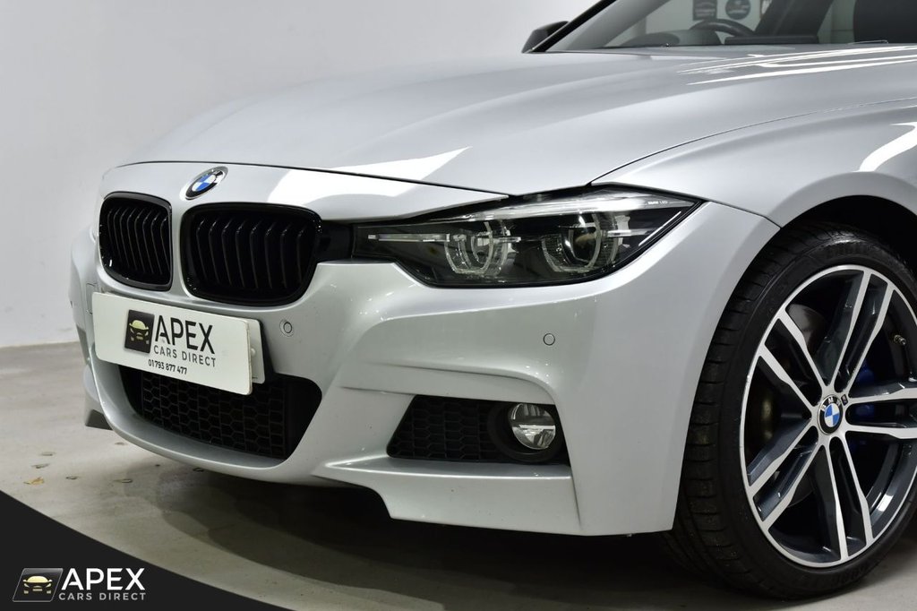 Used BMW 3 Series 2018 for sale - 76784211: Photo 32