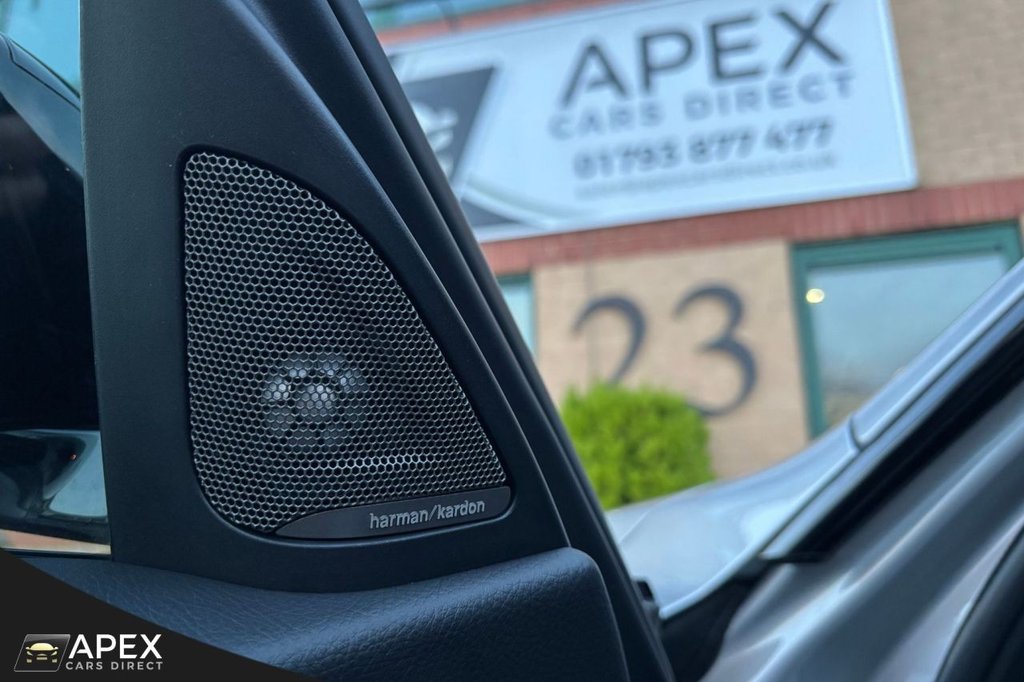 Used BMW 3 Series 2018 for sale - 76784211: Photo 33