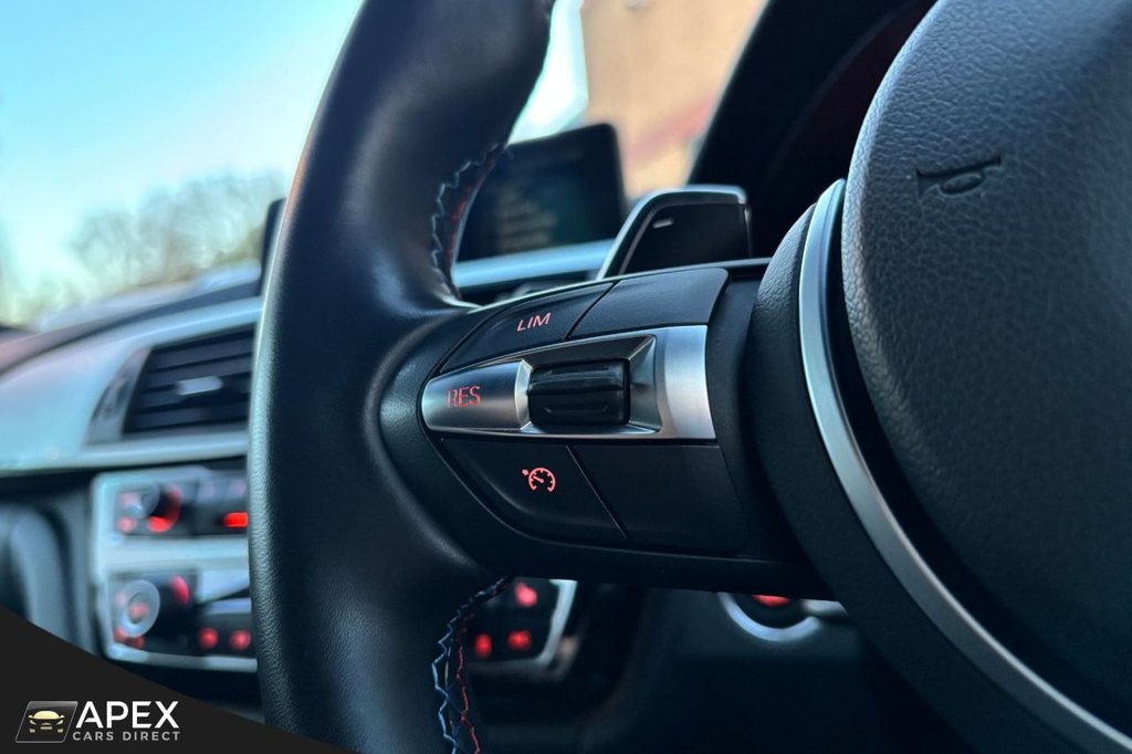 Used BMW 3 Series 2018 for sale - 76784211: Photo 9