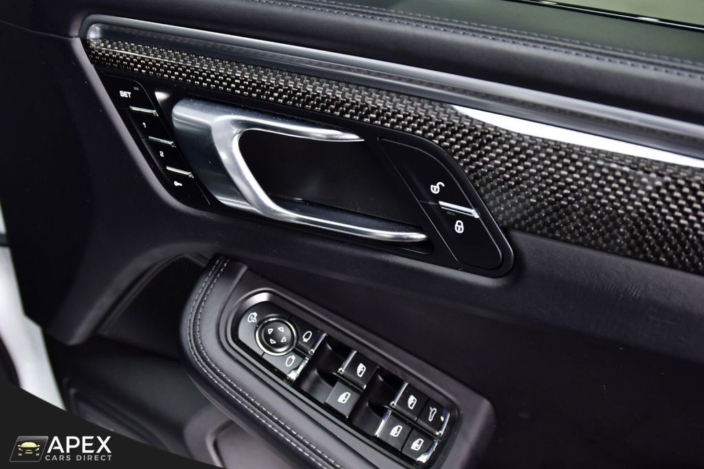 Used Porsche Macan 2018 for sale - 77188663: Photo 19