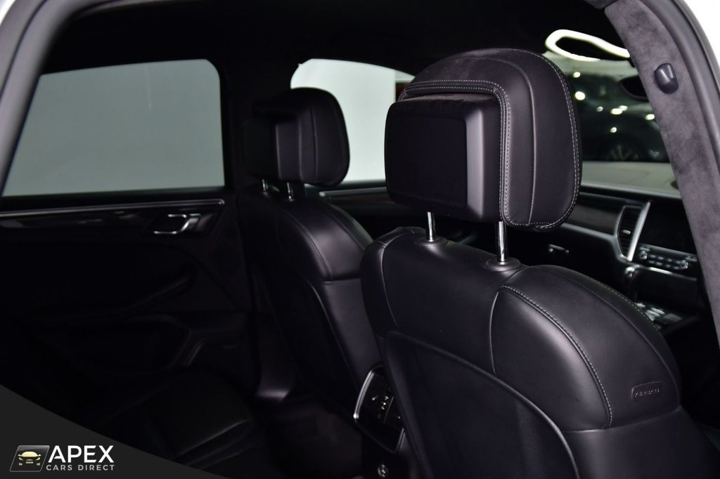 Used Porsche Macan 2018 for sale - 77188663: Photo 31