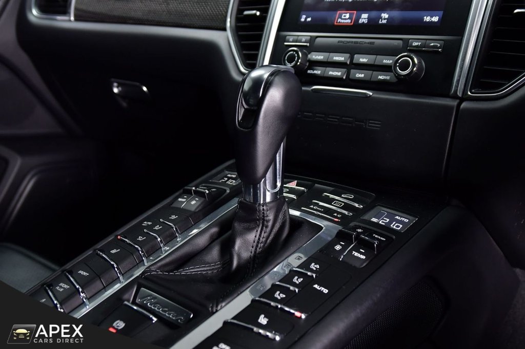 Used Porsche Macan 2018 for sale - 77188663: Photo 35